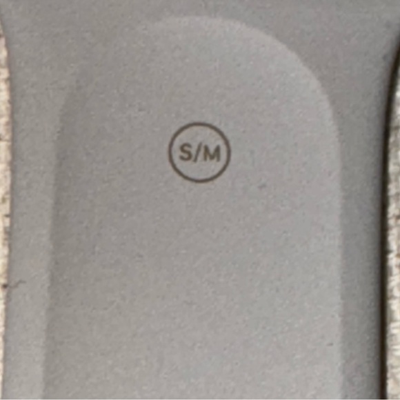 Apple Watch Sport Band Sz S/M 38/40MM Light Smoke Gray - Picture 4 of 8